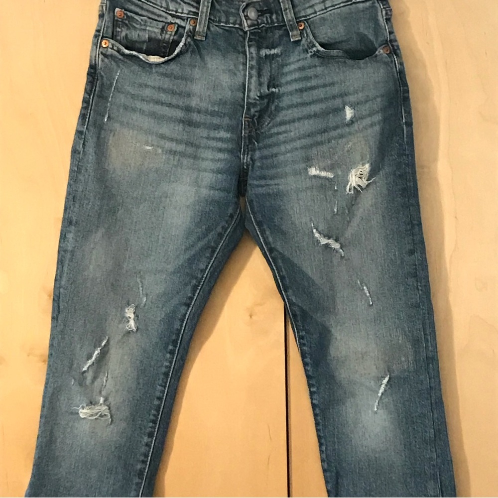 Levi’s Premium men’s 512 jeans, distressed tapered slim fit